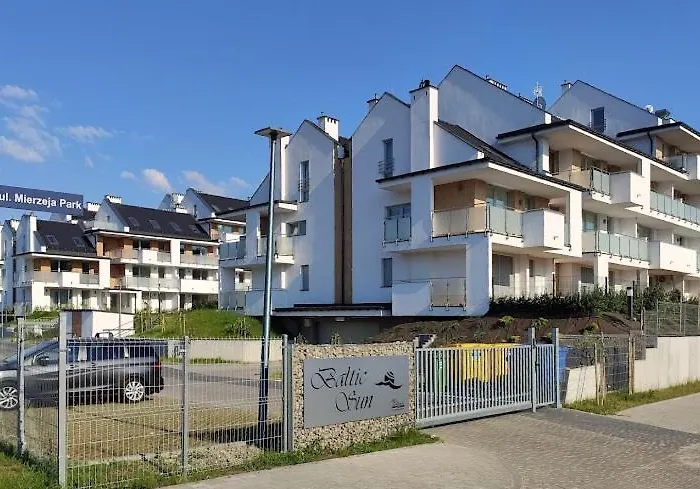 Z Basenem I Ogrodkiem Baltic Sun B21 Lägenhet